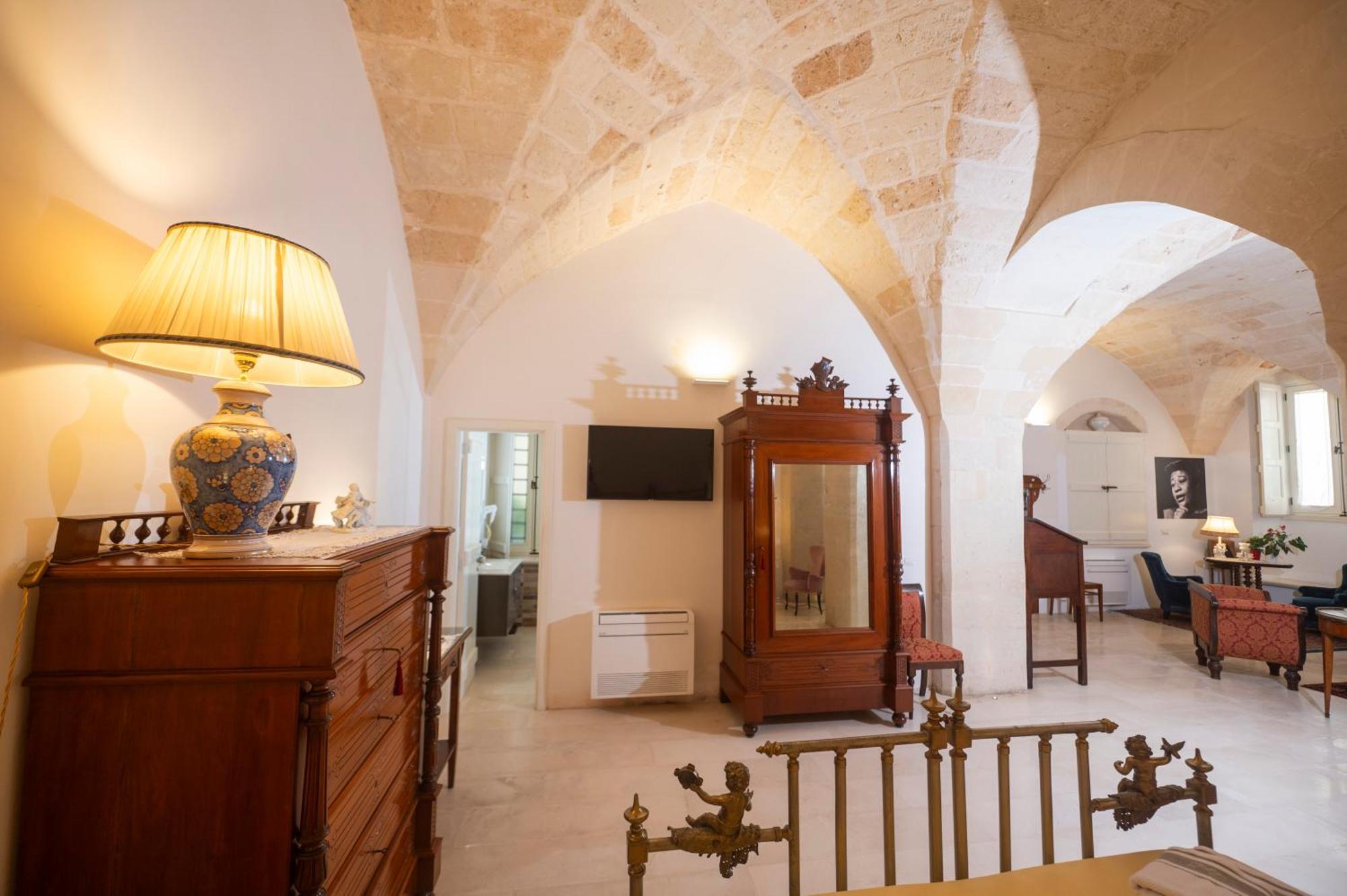 Basseo33 Suite Lecce Exterior photo